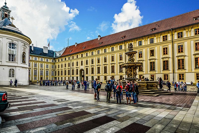 kam-vas-zavede-ta-nejhezci-prohlidka-prahou-1 kam-vas-zavede-ta-nejhezci-prohlidka-prahou