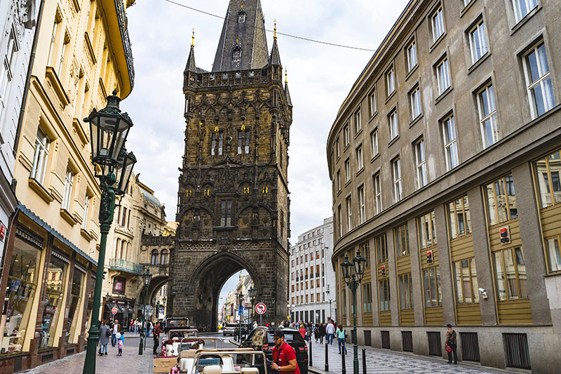 pruvodce_mestem_praha_petrska_ctvrt