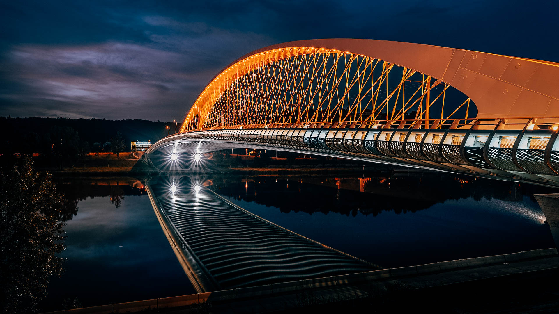 clanek-listopad-prahavnoci